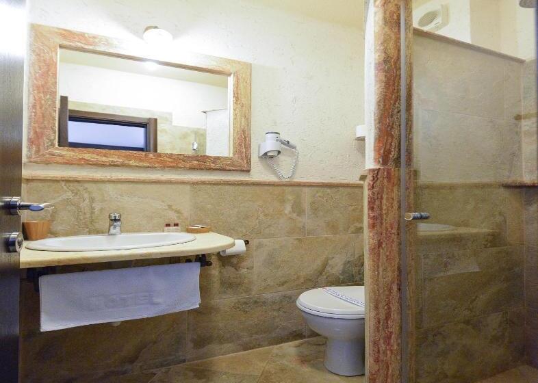 اتاق استاندارد سه نفره, Villa Perla Di Mare