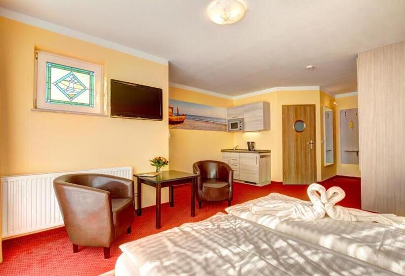 带厨房的小型号套房, Aparthotel Strandhus