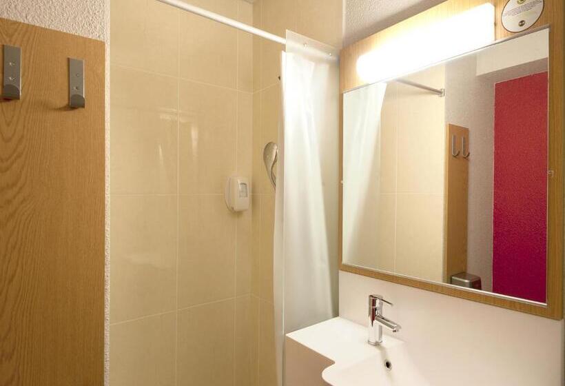 Номер Стандарт, B&b Hotel Grenoble Centre Alpexpo