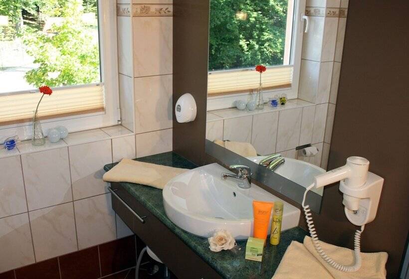 Семейные Апартаменты, Das Hudewald Hotel & Resort