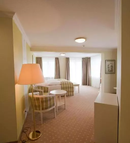 Standard Room, Alter Landkrug