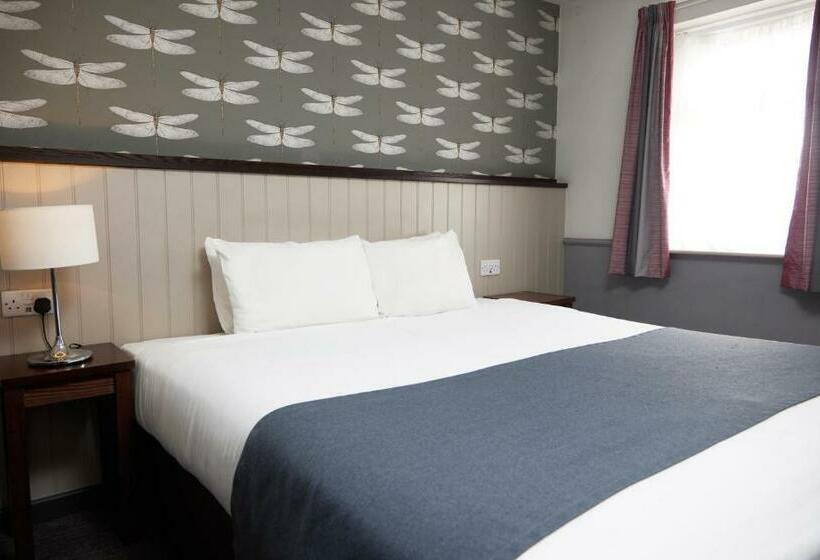 غرفة قياسية, Charnwood Arms