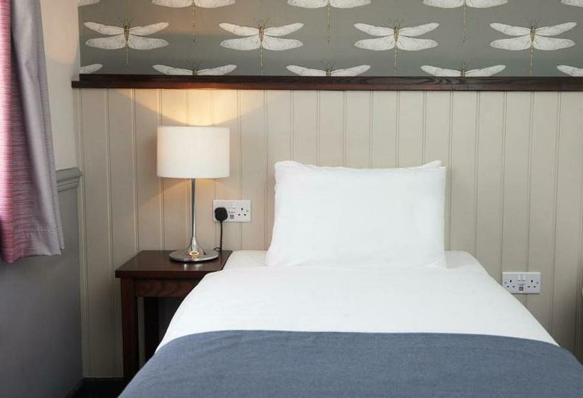 غرفة قياسية, Charnwood Arms