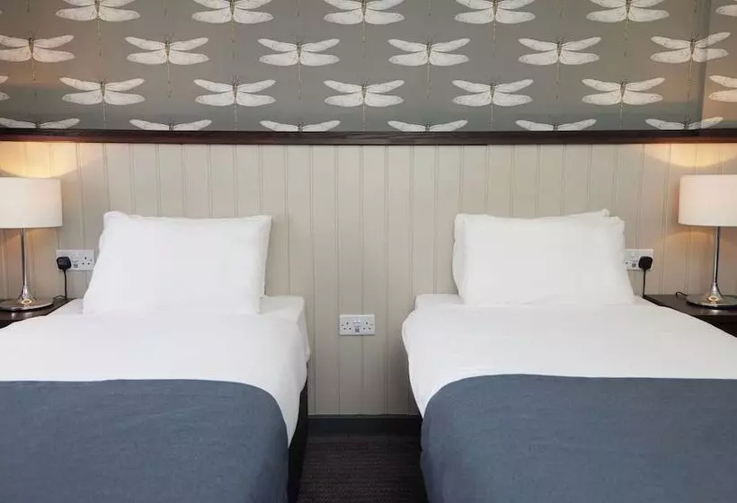 Standard Room, Charnwood Arms