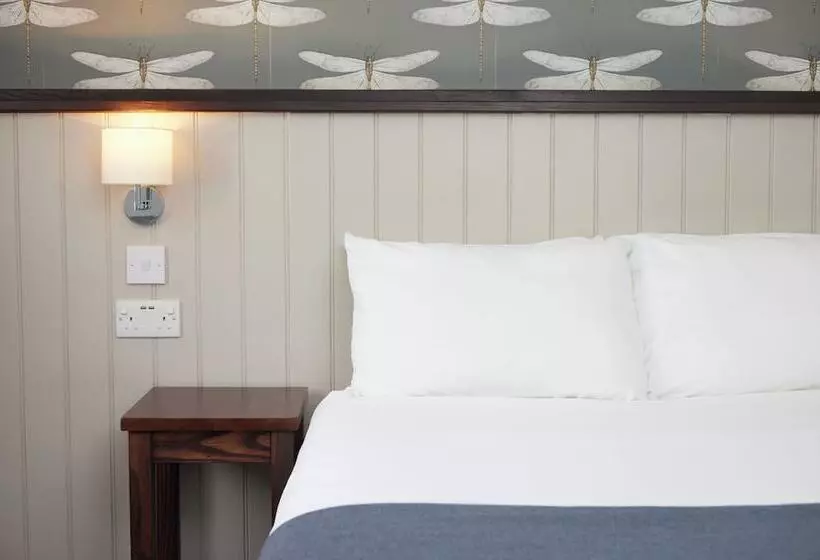 Standard Single Room, Charnwood Arms