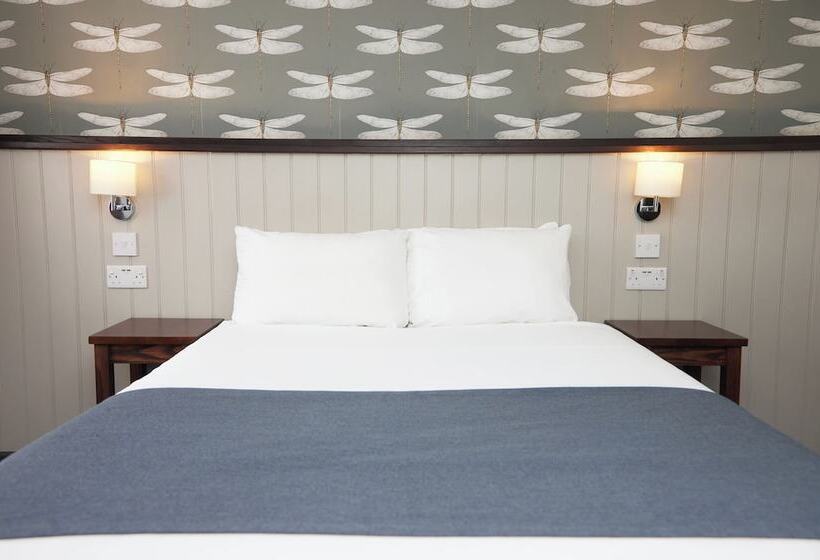 غرفة قياسية فردية, Charnwood Arms