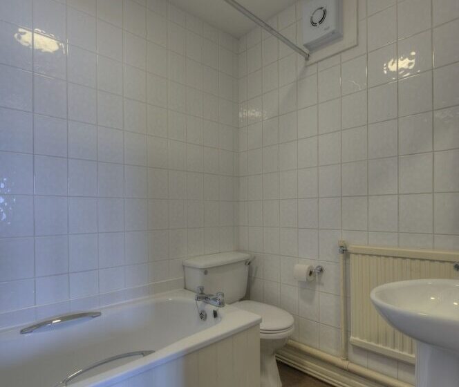 スタンダードルーム, Chase Inn By Greene King Inns