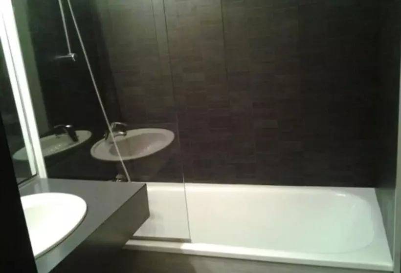 اتاق راحتی, Du Golf Saint Lazare