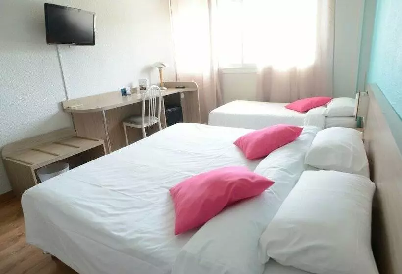 コンフォートトリプルルーム, Cit Hotel Imperial