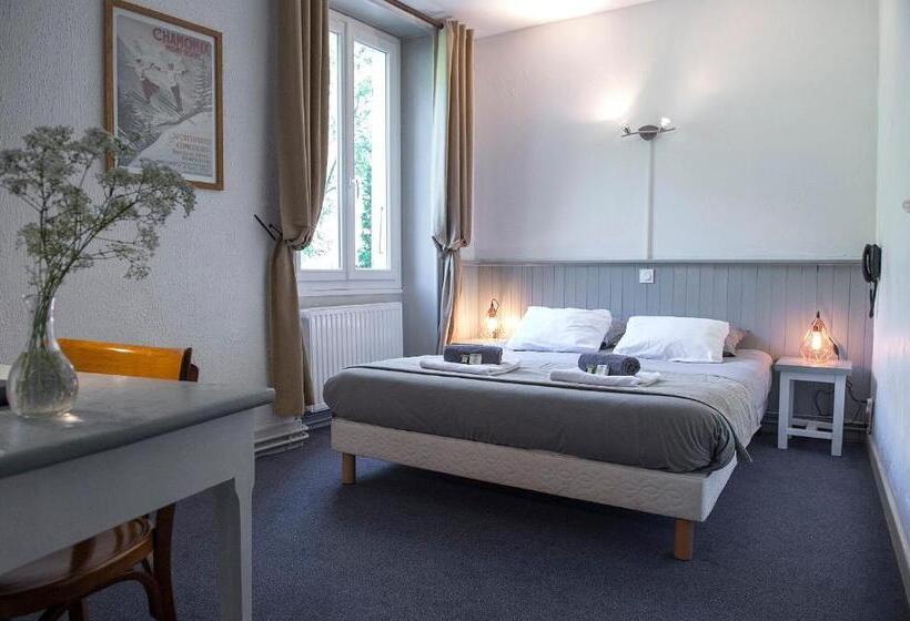 غرفة سوبيريور رباعية, Hôtel Le Cassini