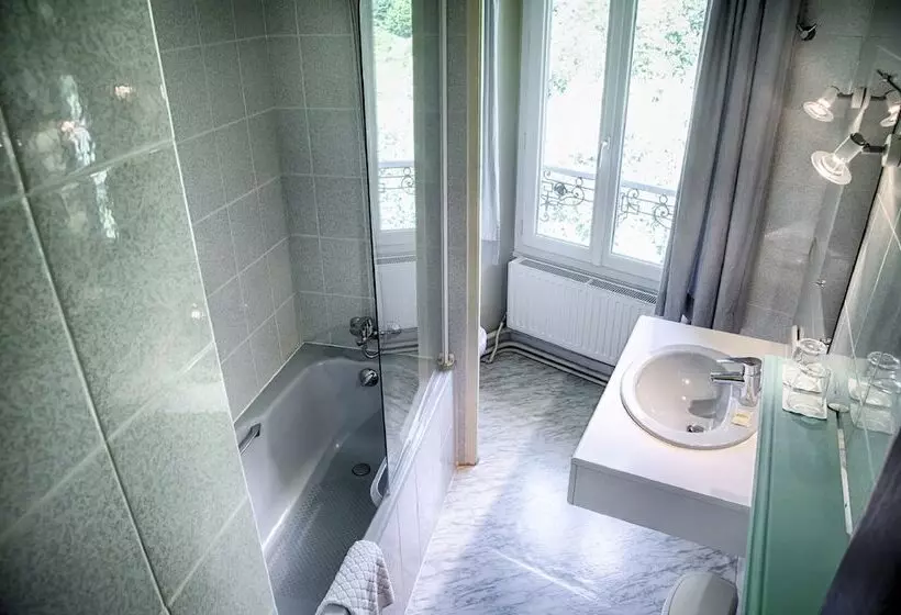 スーペリアの4人部屋, Hôtel Le Cassini