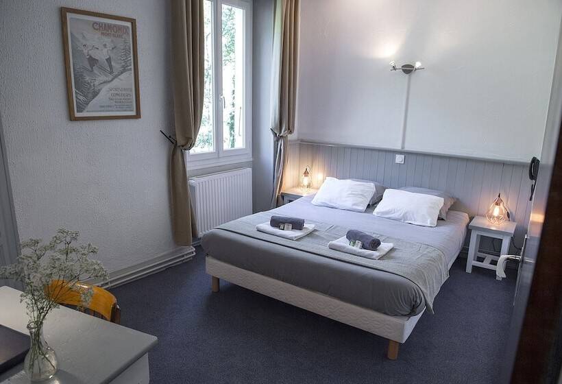 غرفة سوبيريور رباعية, Hôtel Le Cassini