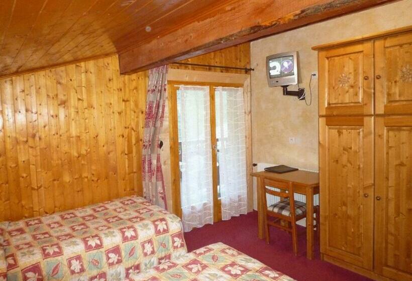 스탠다드 트리플 룸, Hôtel Le Kandahar