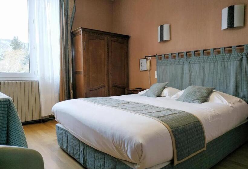 Номер Стандарт, Hôtel Restaurant Le Grillon