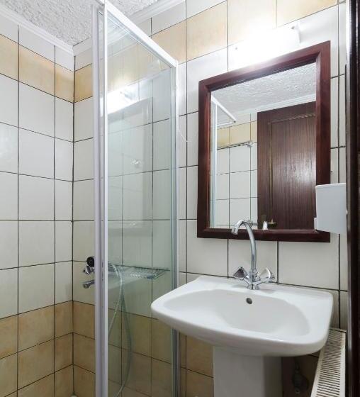 غرفة قياسية, Keramos