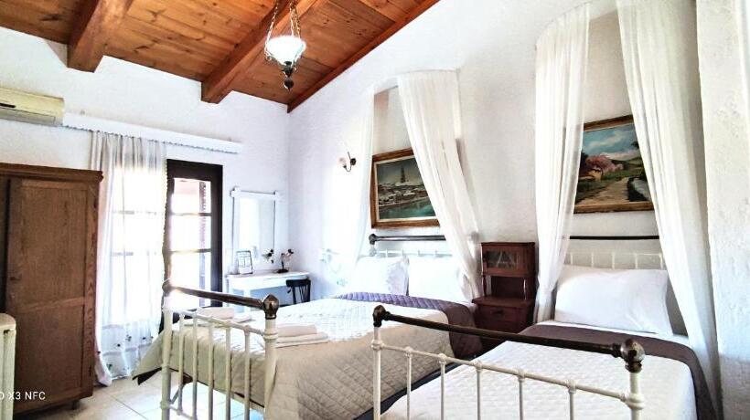 غرفة قياسية ثلاثية, Keramos