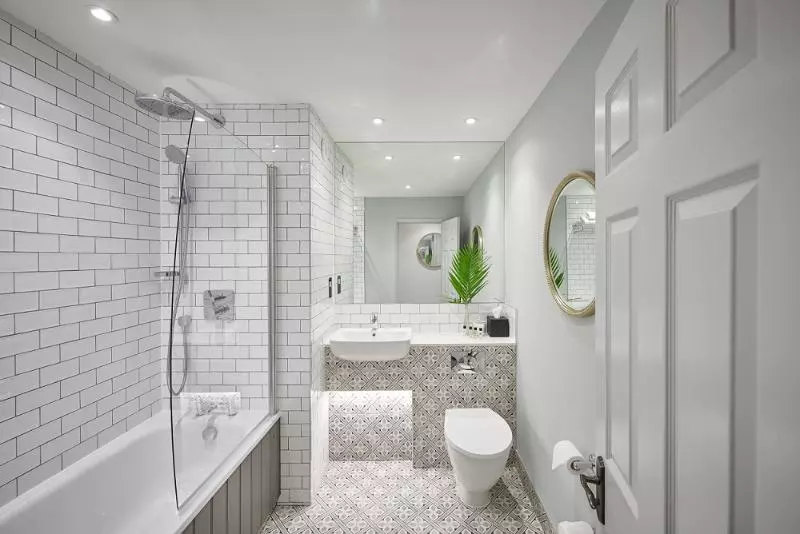 Chambre Triple Standard, Keramos