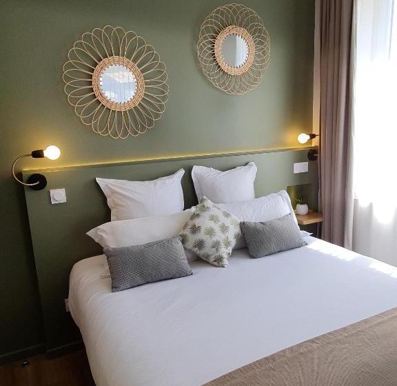 Номер Стандарт, Le C Boutique Hôtel