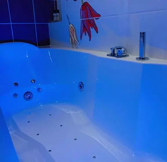 テラス付スーペリアルーム, Le Carré D Alethius Logis Hôtel Restaurant