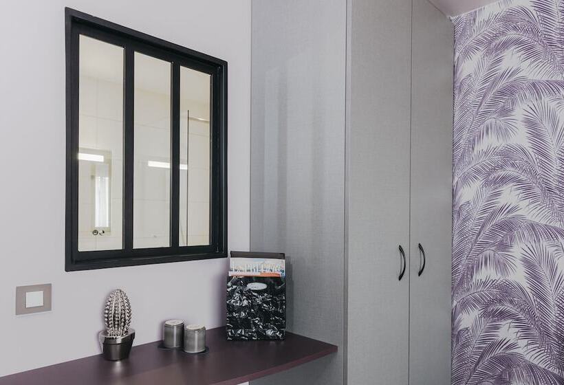 スタンダードルーム, Le Carré D Alethius Logis Hôtel Restaurant