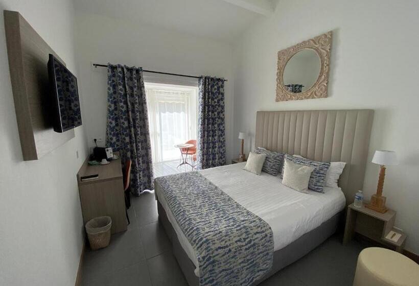 ジュニアスイート, Le Mas De Cocagne