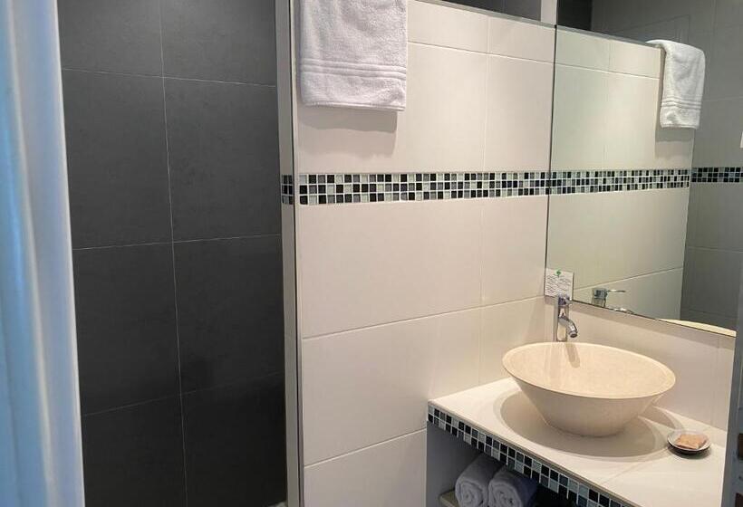 ジュニアスイート, Le Mas De Cocagne