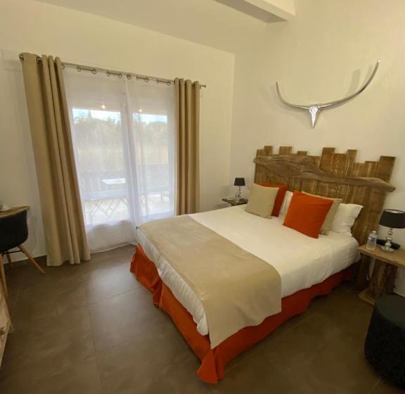 クラブルーム, Le Mas De Cocagne