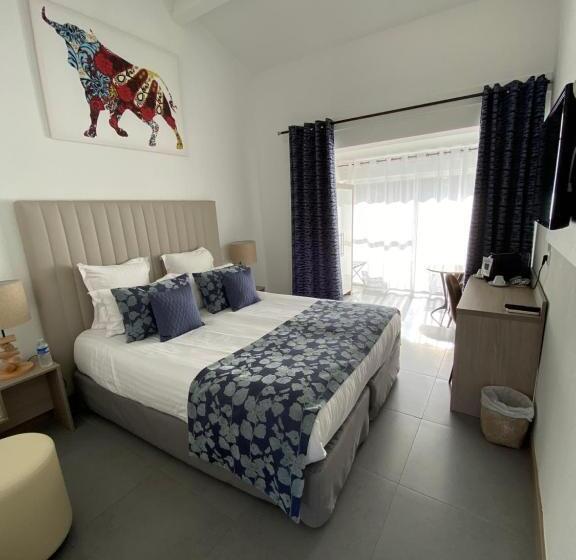 ジュニアスイート, Le Mas De Cocagne