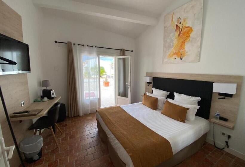 クラブルーム, Le Mas De Cocagne