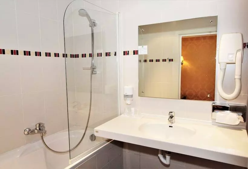 Quarto Familiar, Le Regent