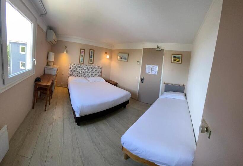 Номер Стандарт Трехместный, Contact Hotel Le Sud Montpellier Aéroport Parc Expo Arena