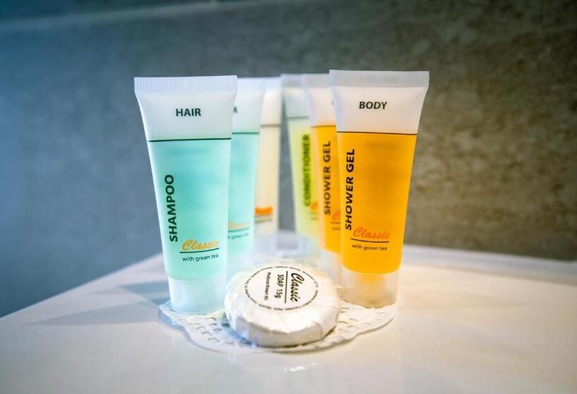 سوئیت با وان آب گرم, Lepanina Hotell