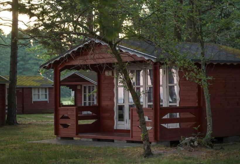 بانگلوی استاندارد, Lepanina Hotell