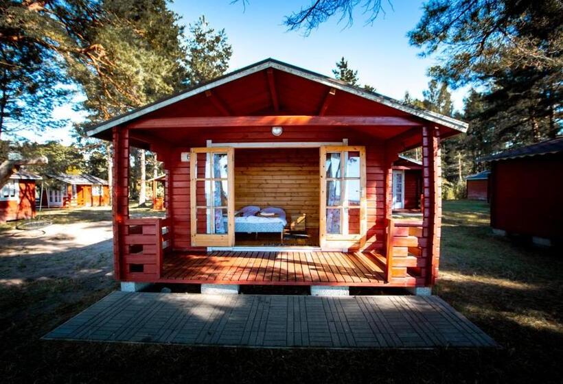 بانگلوی استاندارد, Lepanina Hotell