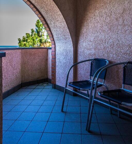 اتاق استاندارد, Lepanina Hotell