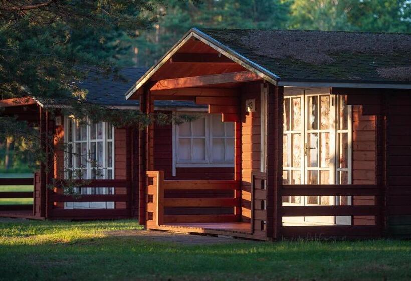 بانگلوی استاندارد, Lepanina Hotell