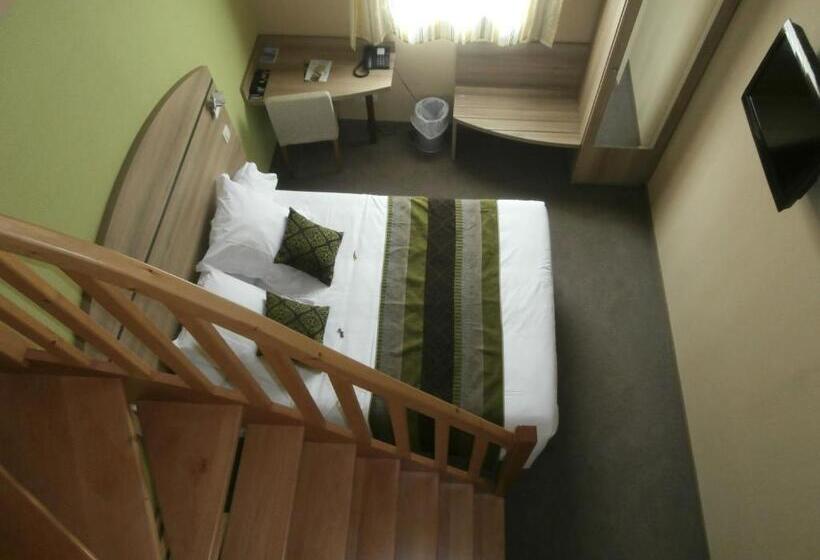 חדר סטנדרט לארבעה, Les étoiles Du Forez