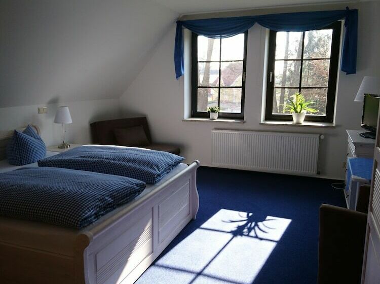 标准间, Müggenburg