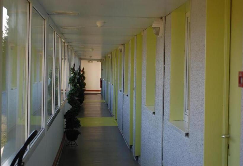 Номер Стандарт, Logis Hotel Des Portes De Meuse