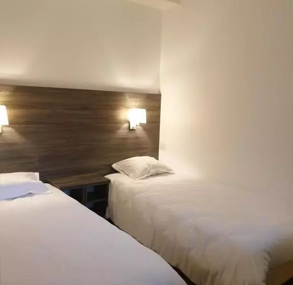 スタンダードルーム, Logis Hotel Des Portes De Meuse