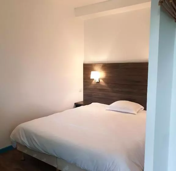 スタンダードルーム, Logis Hotel Des Portes De Meuse
