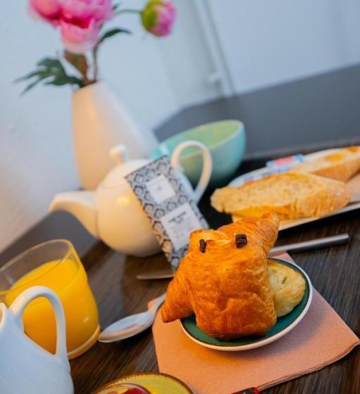 标准间, & Restaurant Des Remparts