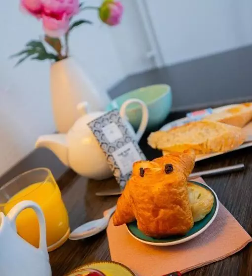 スタンダードトリプルルーム, & Restaurant Des Remparts