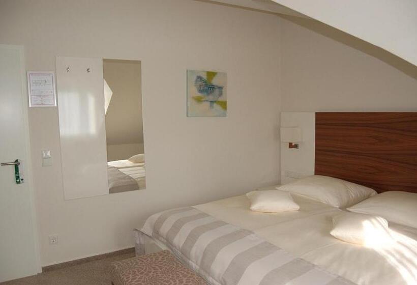 スタンダードルーム, Restaurant Niedmühle Land & Genuss