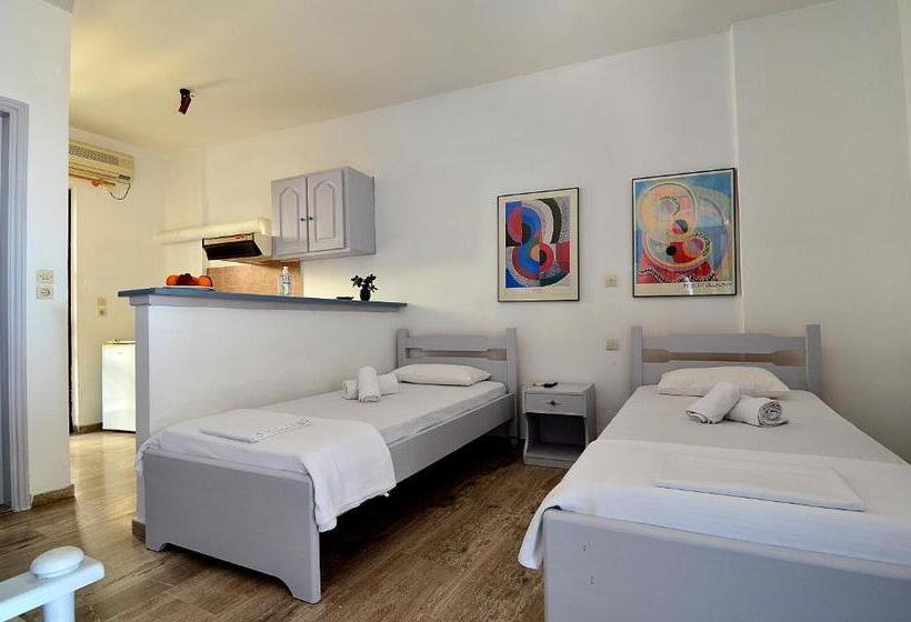 四人标准间, Soulis