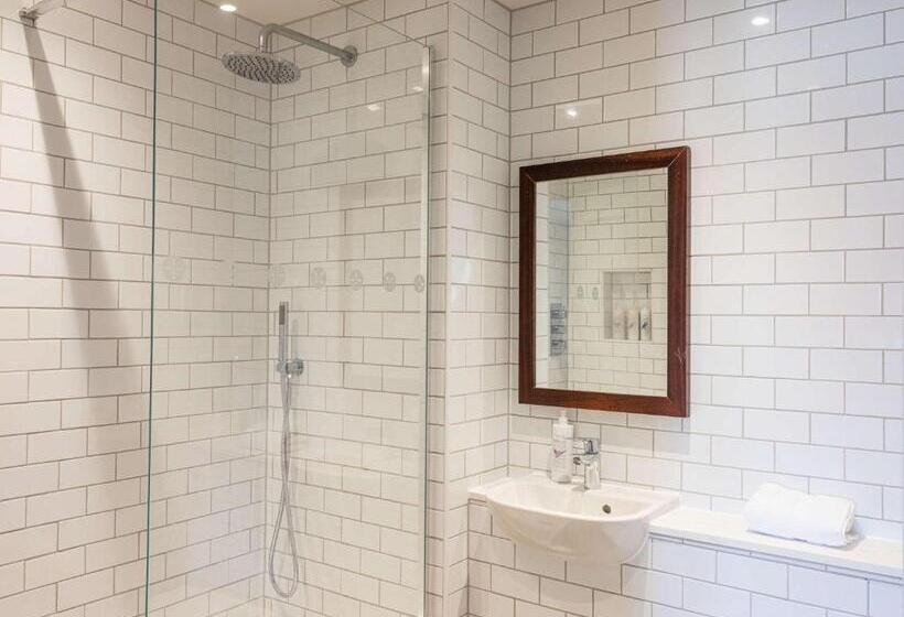 Номер Superior, The Bridge