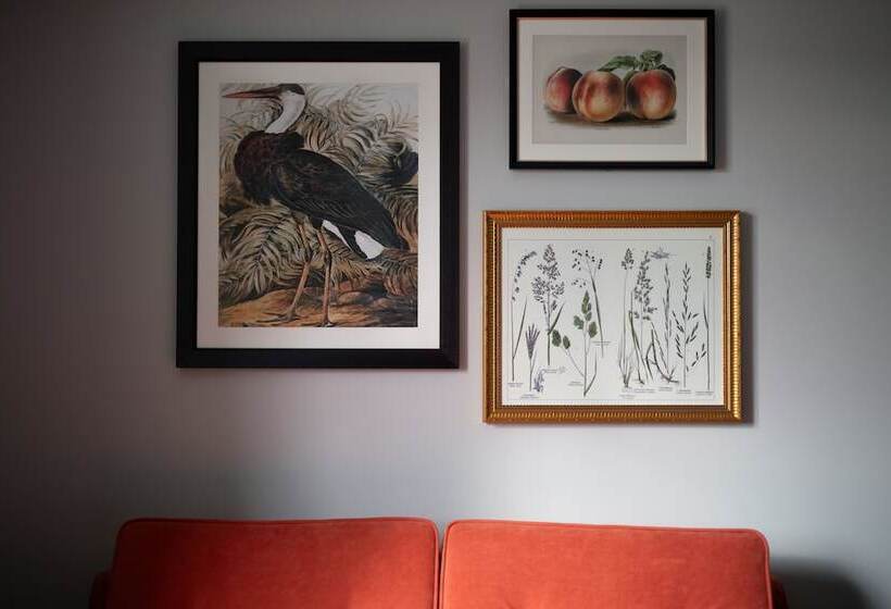 Семейный Номер, The Bridge