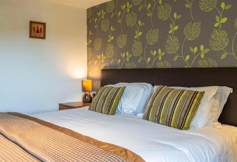 Стандартный Номер Кровать Кинг, The Stratford Park Hotel & Golf Club