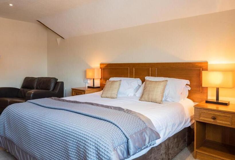 Семейный Номер, The Stratford Park Hotel & Golf Club