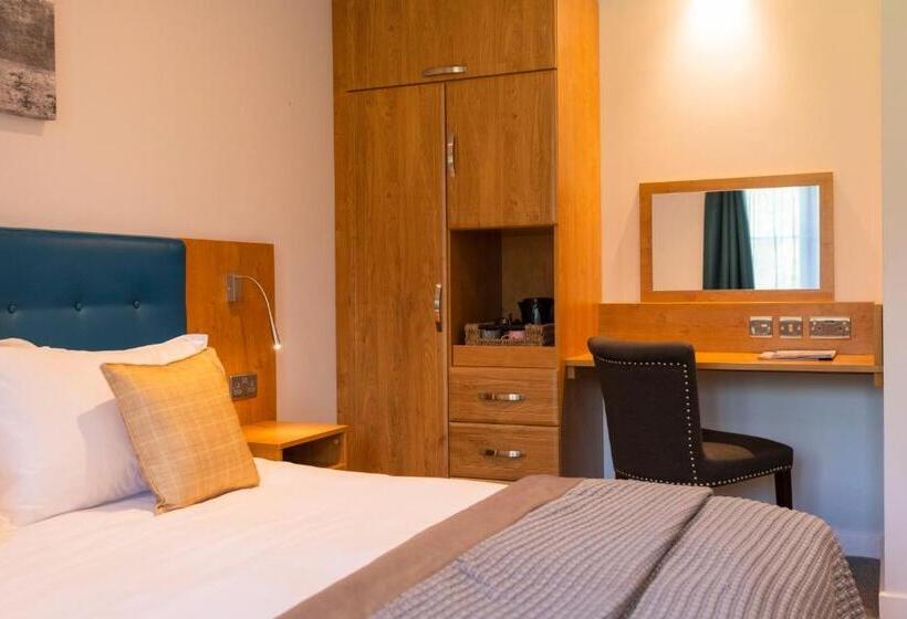 Номер Superior Кровать Кинг, The Stratford Park Hotel & Golf Club